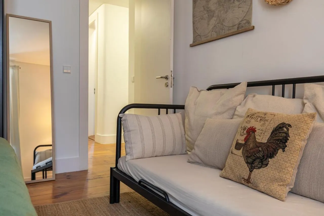 32 -Lovely 2 Bedroom Apt In Principe Real Lisboa
