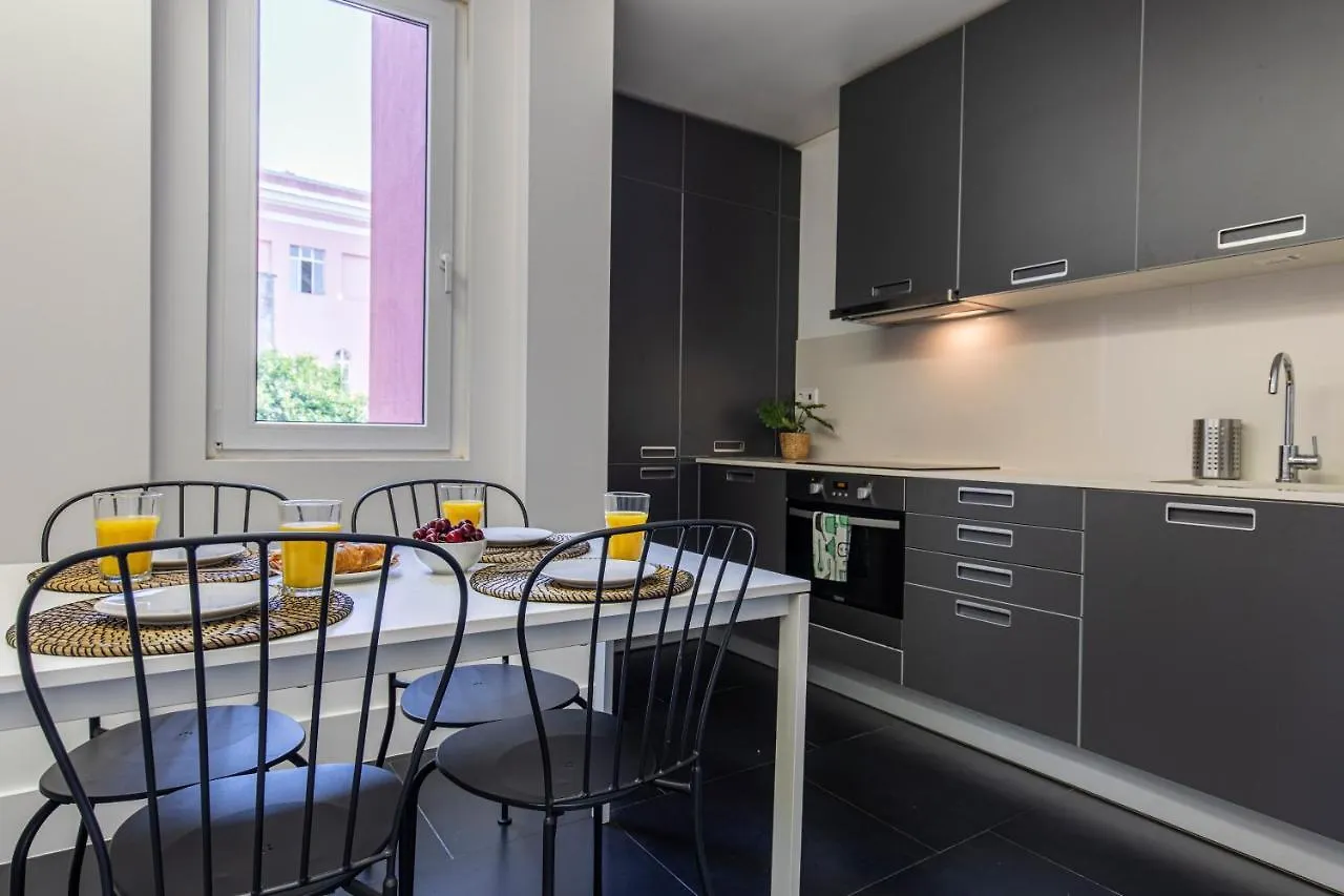 Апартаменты 32 -Lovely 2 Bedroom Apt In Principe Real Лиссабон
