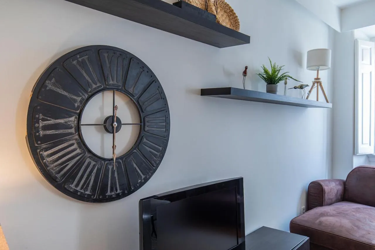 32 -Lovely 2 Bedroom Apt In Principe Real Лиссабон